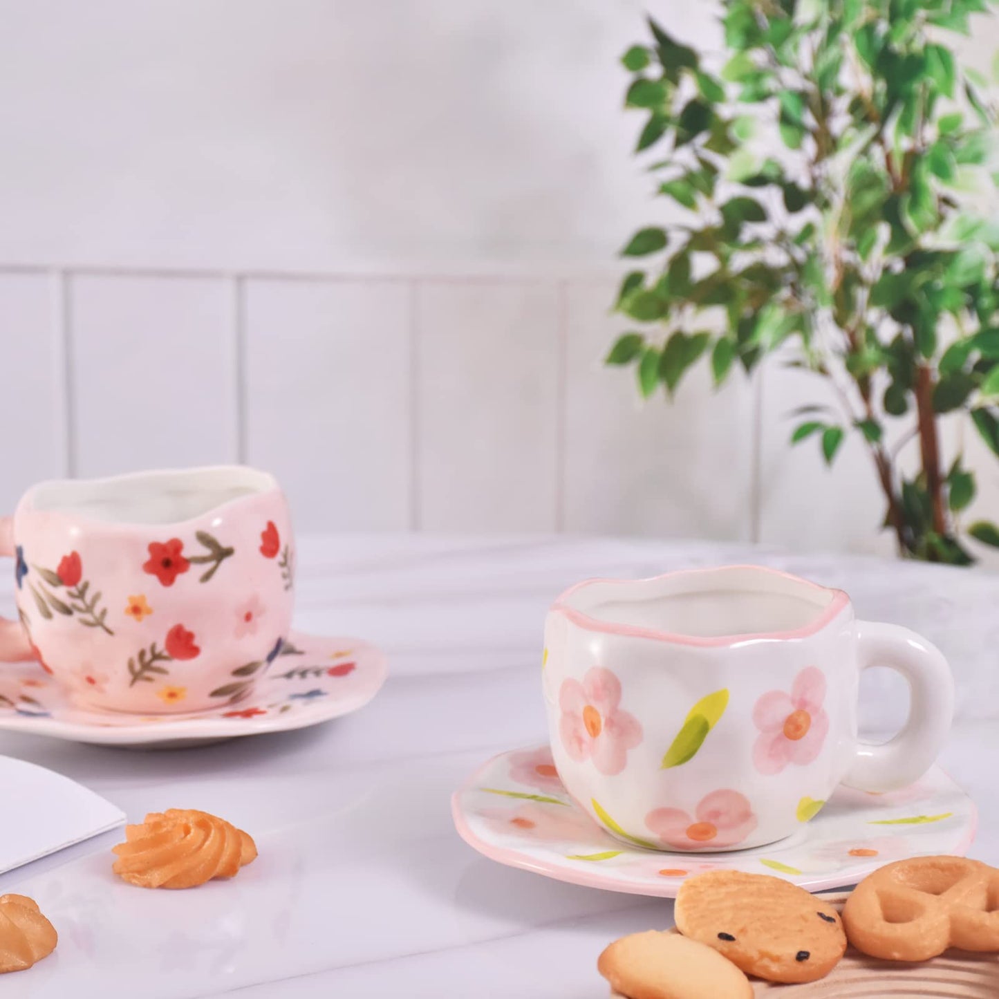 Koythin Ceramic Coffee Mug, Cute Pink Cup for Women with Saucer for Office and Home, Dishwasher and Microwave Safe, 10 oz/300 ml for Latte Tea Milk (Floral)