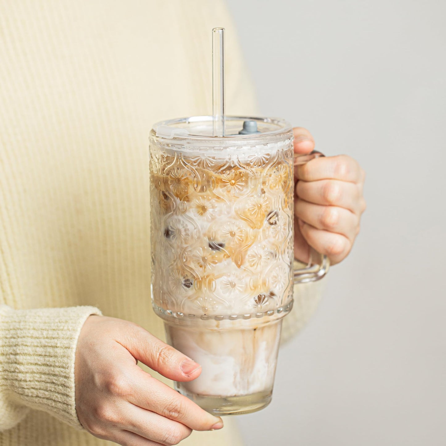 KEMORELA 24 Oz Glass Tumbler with Straw and Lid, Iced Coffee Cups with Lids, Smoothie Cup with Handle, Begonia Pattern Glassware for Cold Drinks, Reusable Tumbler for Beverages (1)